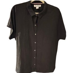 Women’s Tommy Bahama Black Button-Up Shirt with Subtle tropical pattern